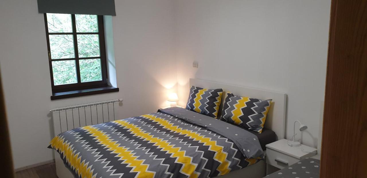 Apartmaji Vitez Apartma 2 Бовец Екстериор снимка
